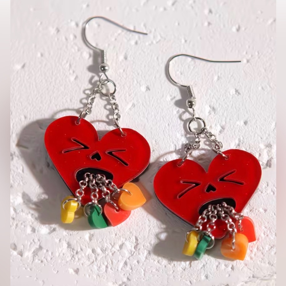 LOVESICK 🤮 Heart Dangle Statement Earrings